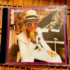Elton John greatest hits CD